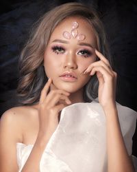 Portrait of a beautiful young woman