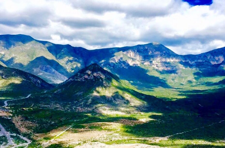 mountain, scenics, mountain range, beauty in nature, cloud - sky, outdoors, nature, landscape, no people, day, sky