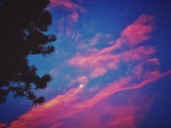 Low angle view of cloudy sky