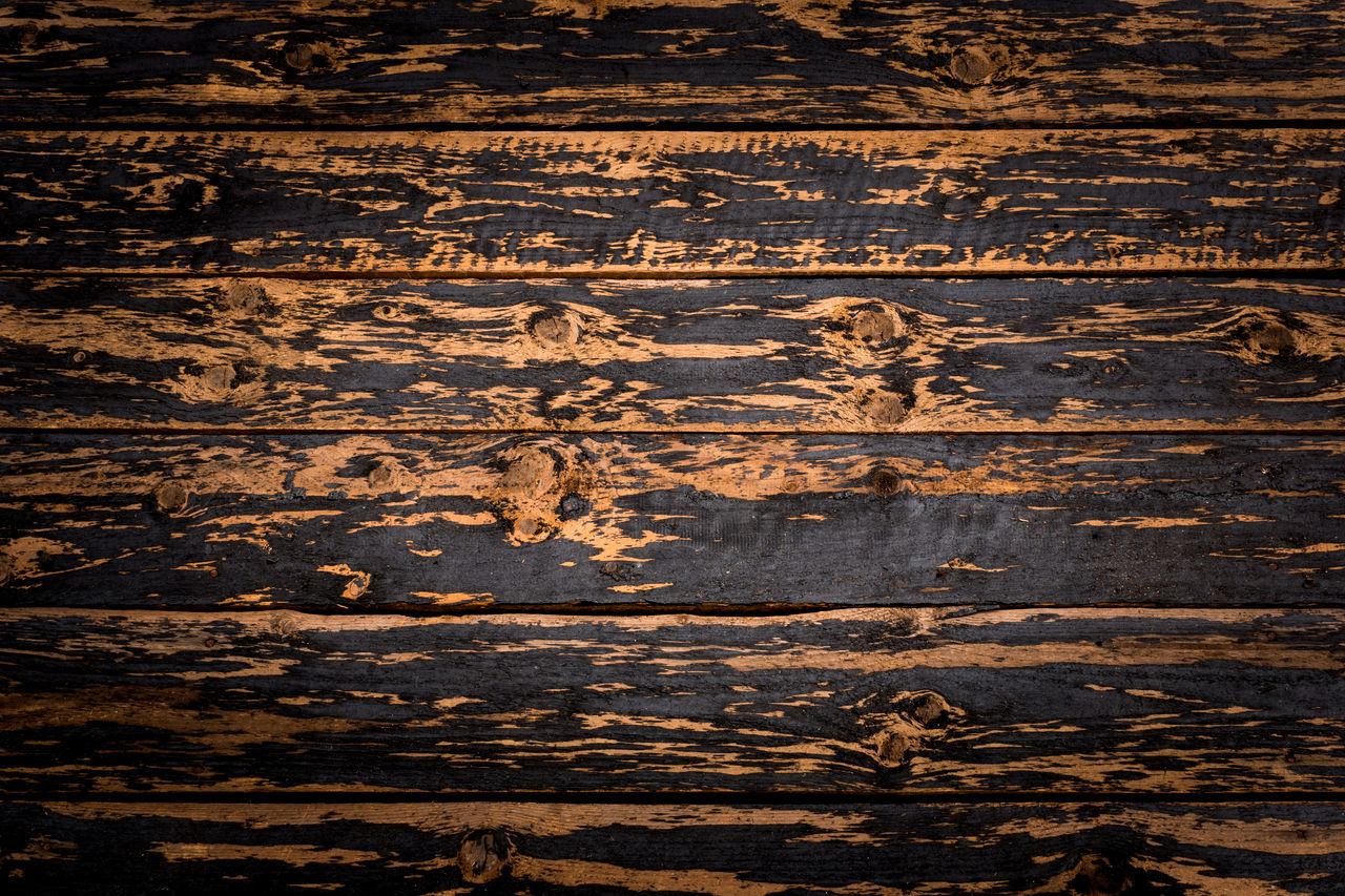 FULL FRAME SHOT OF WOODEN FLOORING