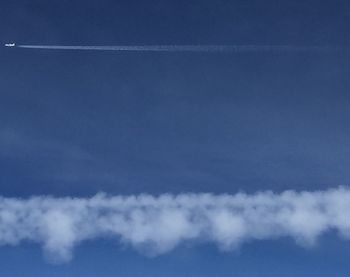 Low angle view of vapor trail in sky