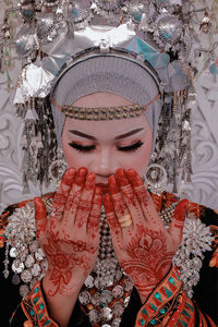Portrait of young woman