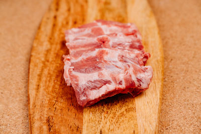 Close-up of bread on cutting board