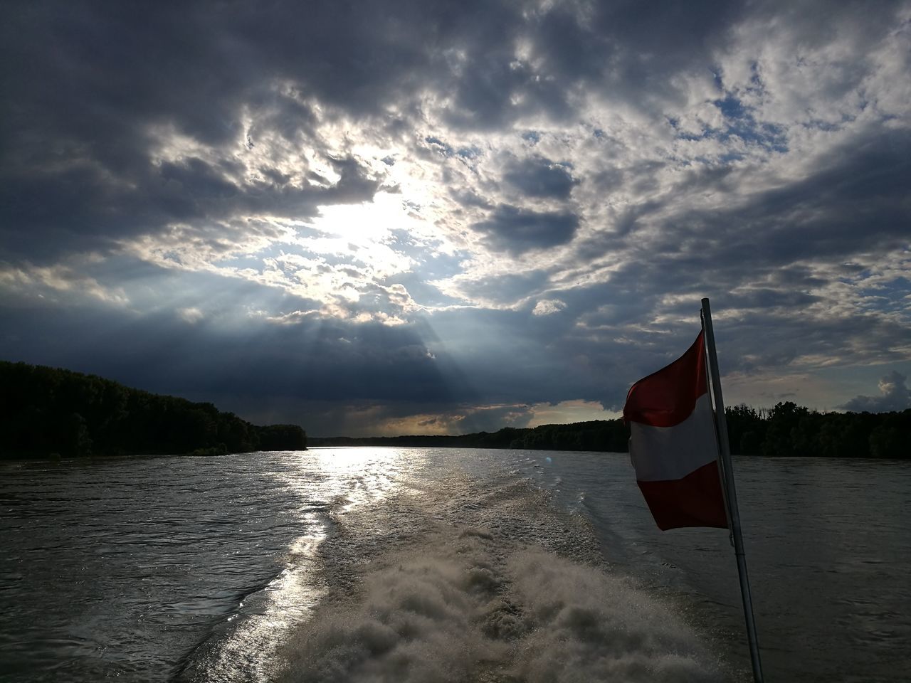 Donau, Wien Richtung Bratislava