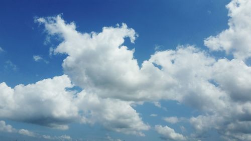 Low angle view of clouds in sky