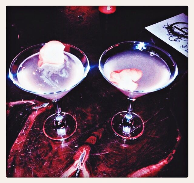 Rosepetal martinis