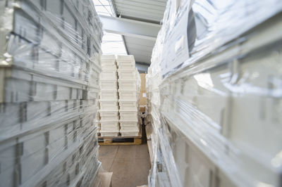 Storage for packaging and shipment of goods