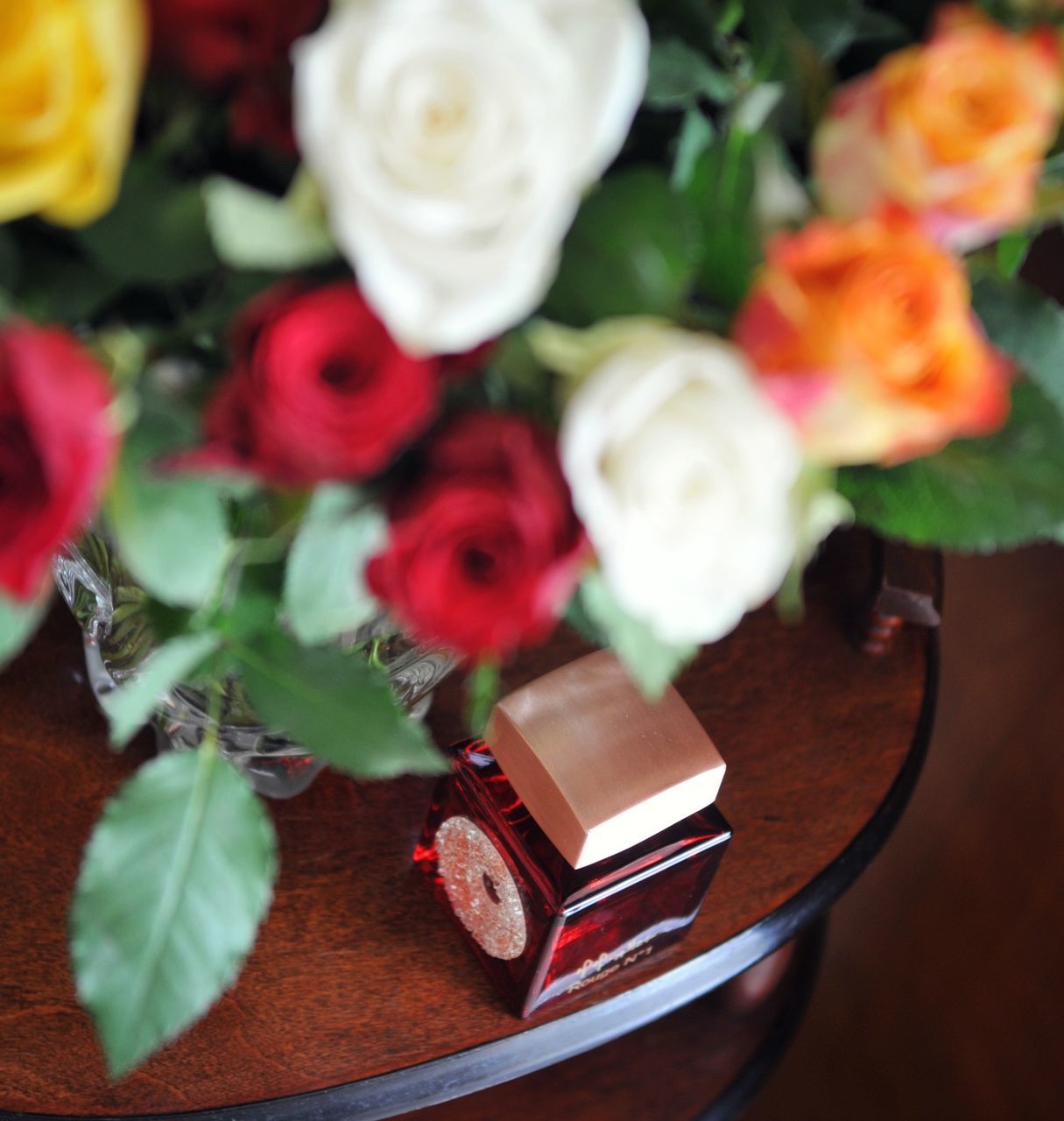 plant, freshness, flower, beauty in nature, flowering plant, close-up, indoors, vulnerability, nature, fragility, no people, high angle view, flower head, choice, petal, rose, table, rose - flower, multi colored, variation, flower arrangement, bouquet, flower pot