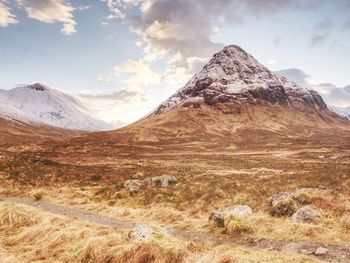 Populat footpath in glen etive valley at a82 road. spring weather. scottish highlands near glencoe