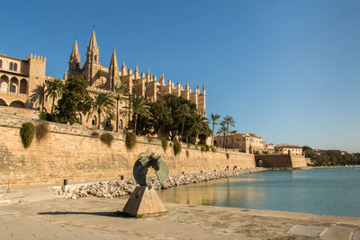 View of fort against cloudy sky