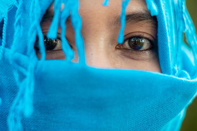 Portrait of woman with blue eyes