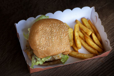 Close-up of burger in plate on table