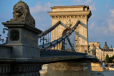 Chain bridge in budapest with lion statue