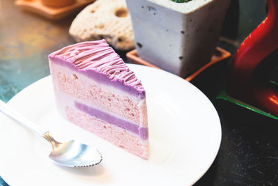 Close-up of cake in plate on table