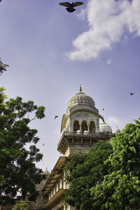 Low angle view of historical building against sky in jaipur, rajasthan 