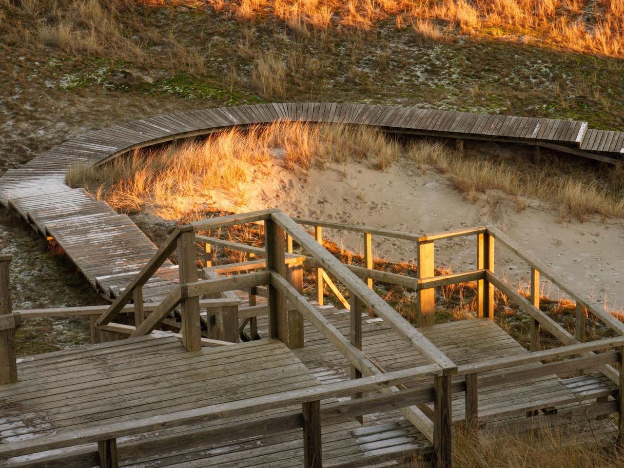 BUILT STRUCTURE IN WATER