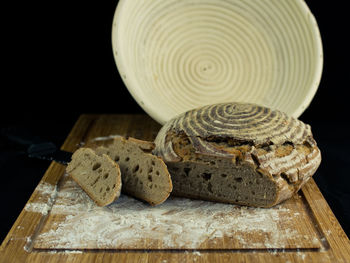 Close-up of bread on cutting board