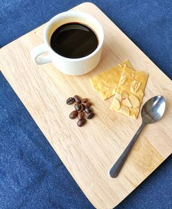 Fresh coffee and pastry brakes