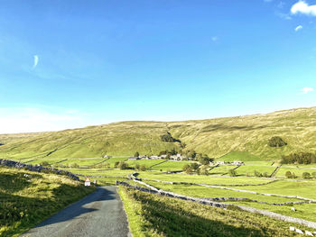 Landscape view of, halton gill, from the pen-y-ghent road, high on the moor top