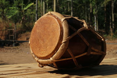 Close-up of old rusty wheel
