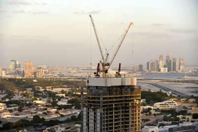 Nad al sheba bike track, dubai, uae dubai skyline from nad al sheba bicycle track road burj khalifa