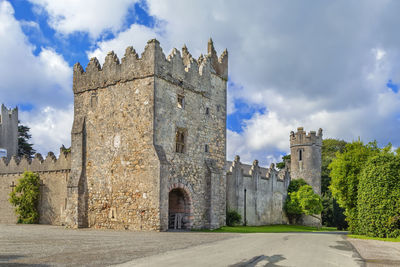 Howth castle has its origins in medieval times, ireland