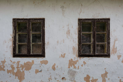 Windows of a traditional house in spania dolina village.