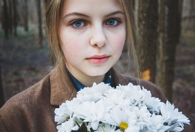 Close-up portrait of young woman