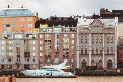 Buildings in city