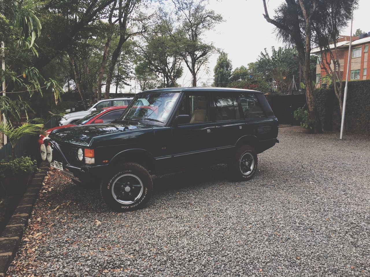 car, transportation, tree, land vehicle, no people, mode of transport, stationary, day, outdoors, nature