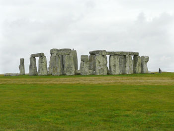 View of old ruin building against cloudy sky