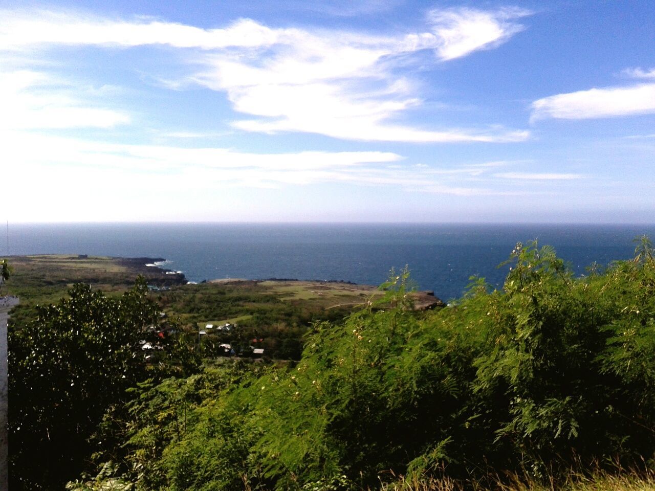 sea, horizon over water, scenics, tranquil scene, sky, tranquility, beauty in nature, water, nature, high angle view, tree, idyllic, blue, cloud - sky, cloud, landscape, green color, day, outdoors, growth