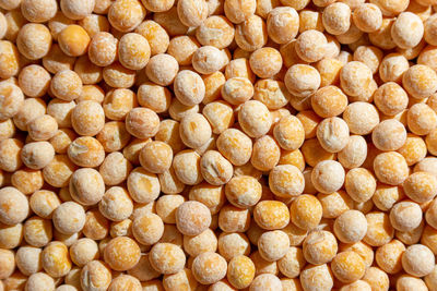 Full frame shot of green peas