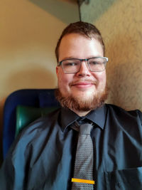 Portrait of young man wearing eyeglasses