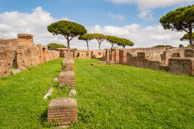 View of old ruins against sky
