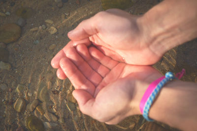 Cropped image of hand