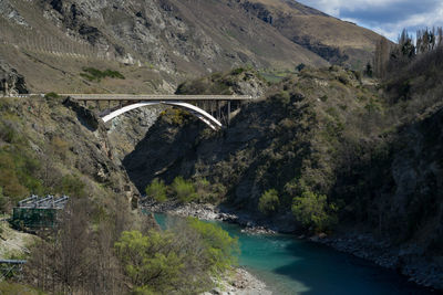 Kawarau bridge and river in new zealand.