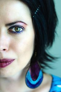 Close-up portrait of young woman
