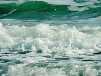 Waves splashing in sea