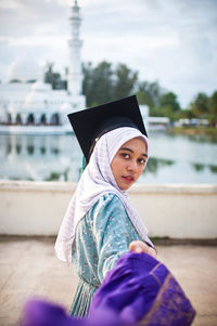 Portrait of a smiling young woman