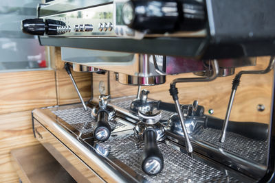 Coffee machine to make espresso in coffee shop cafe