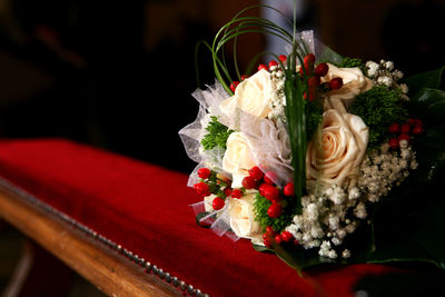 Close-up of rose bouquet on table