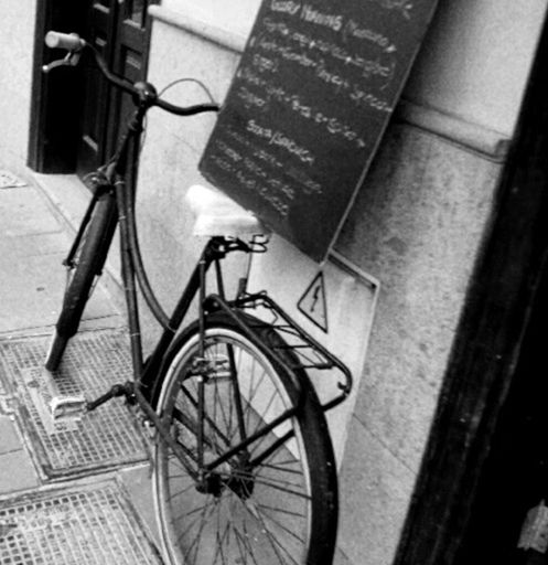 bicycle, transportation, stationary, wall - building feature, mode of transport, metal, parking, land vehicle, parked, no people, wheel, day, absence, built structure, wall, old-fashioned, high angle view, old, indoors