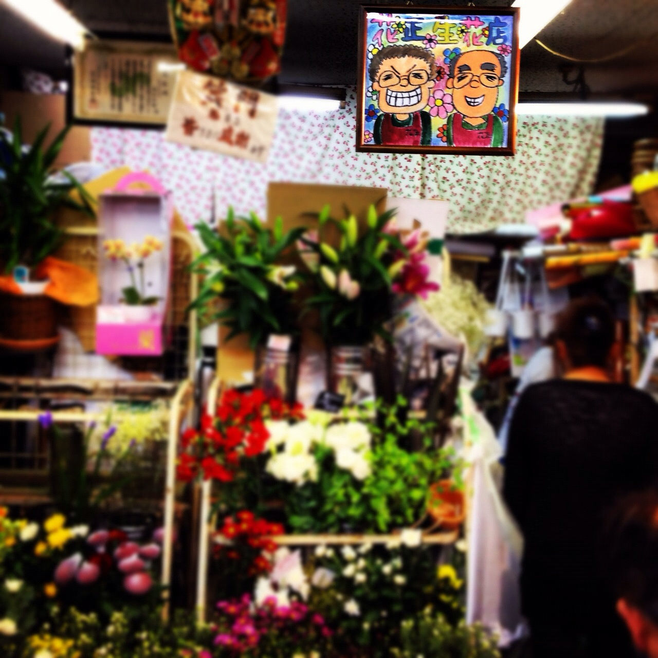 for sale, retail, market, market stall, choice, variation, freshness, store, incidental people, focus on foreground, display, shop, multi colored, sale, flower, abundance, retail display, selective focus, religion