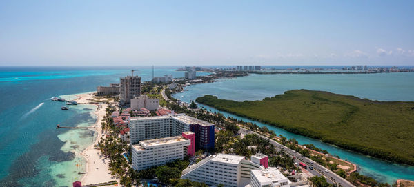 An aerial view of a beach in cancun, mexico.