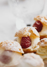 Mini raspberry cakes