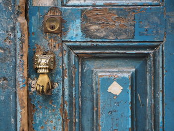 Knob of old wooden door