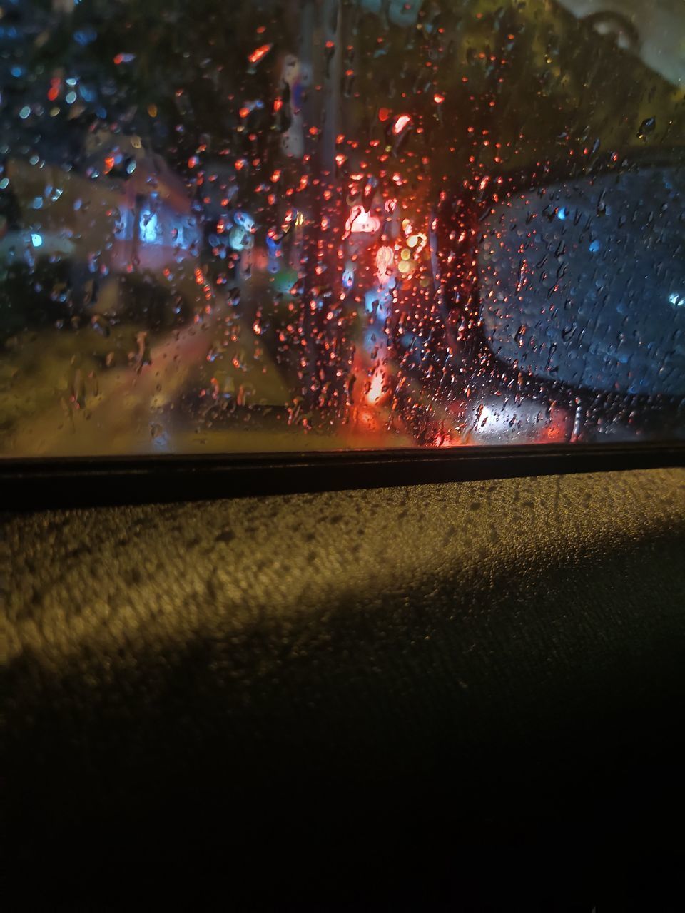 WET GLASS WINDOW IN RAIN