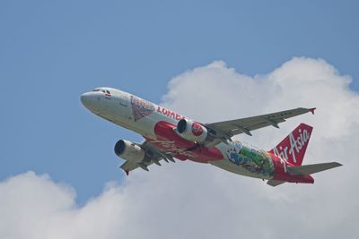 Airasia lombok livery aircraft 