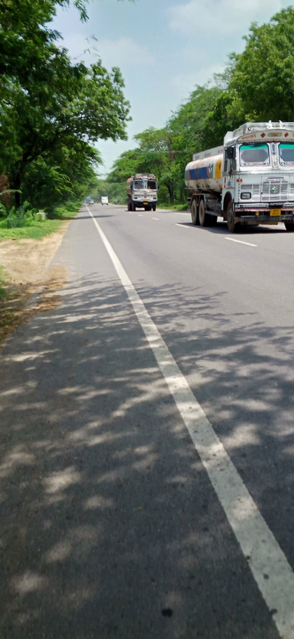 CAR ON ROAD